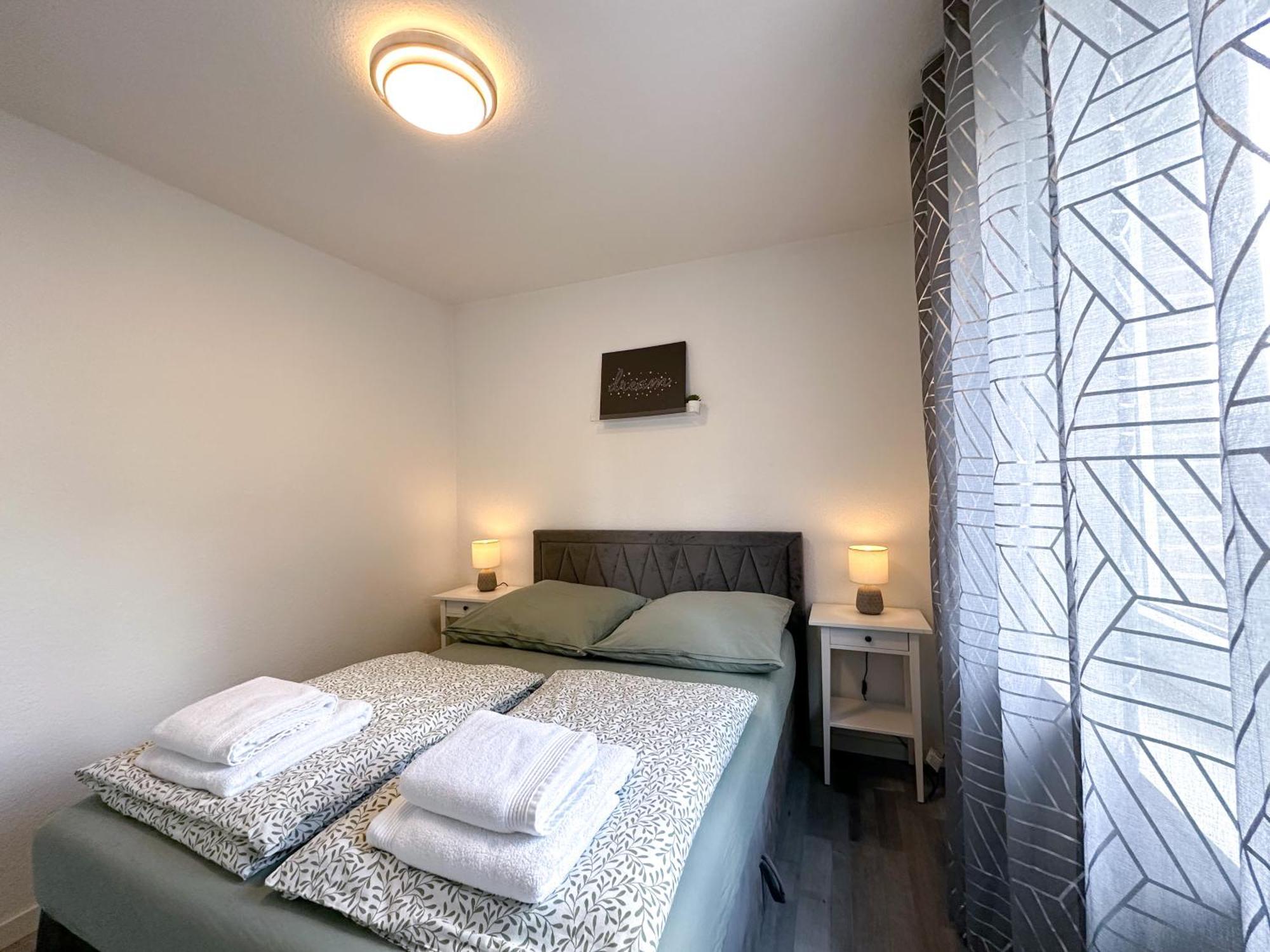 Stilvolles, Frisch Renoviertes 2Zi Apartment Mit Kueche Und Balkon In Kliniknaehe Bad Oeynhausen Eksteriør bilde